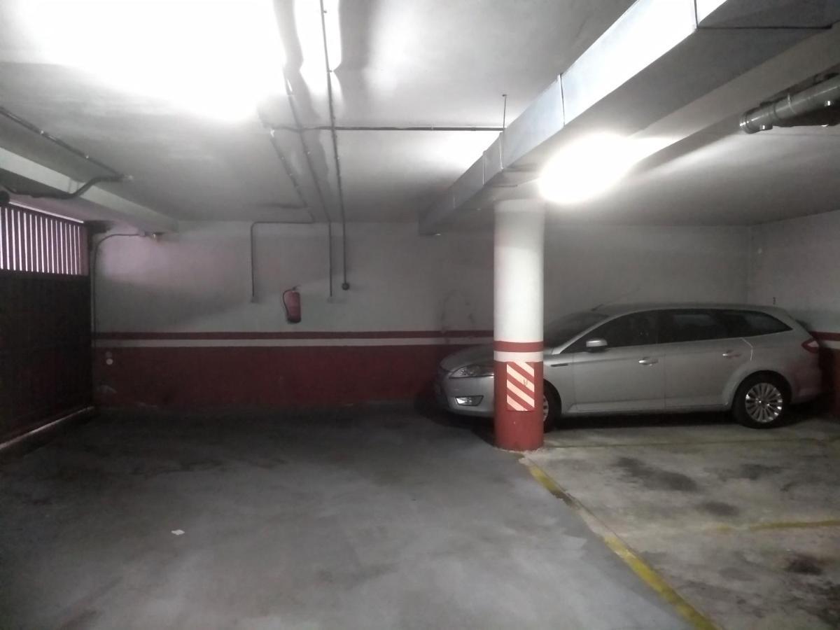 Luz De Leon Con Opcion De Parking Apartment ภายนอก รูปภาพ